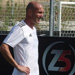 Zinedine Zidane buys a major stake in a local French Football Club